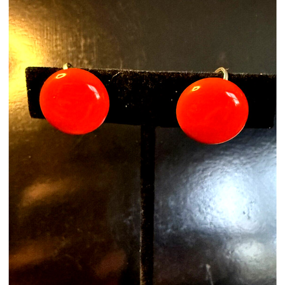 Vintage Mid-Century Screw Back Bright Orange Round Earrings Plastic Enamel MCM - Picture 7 of 7